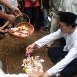 Doc. 2010 - Makam Kakek