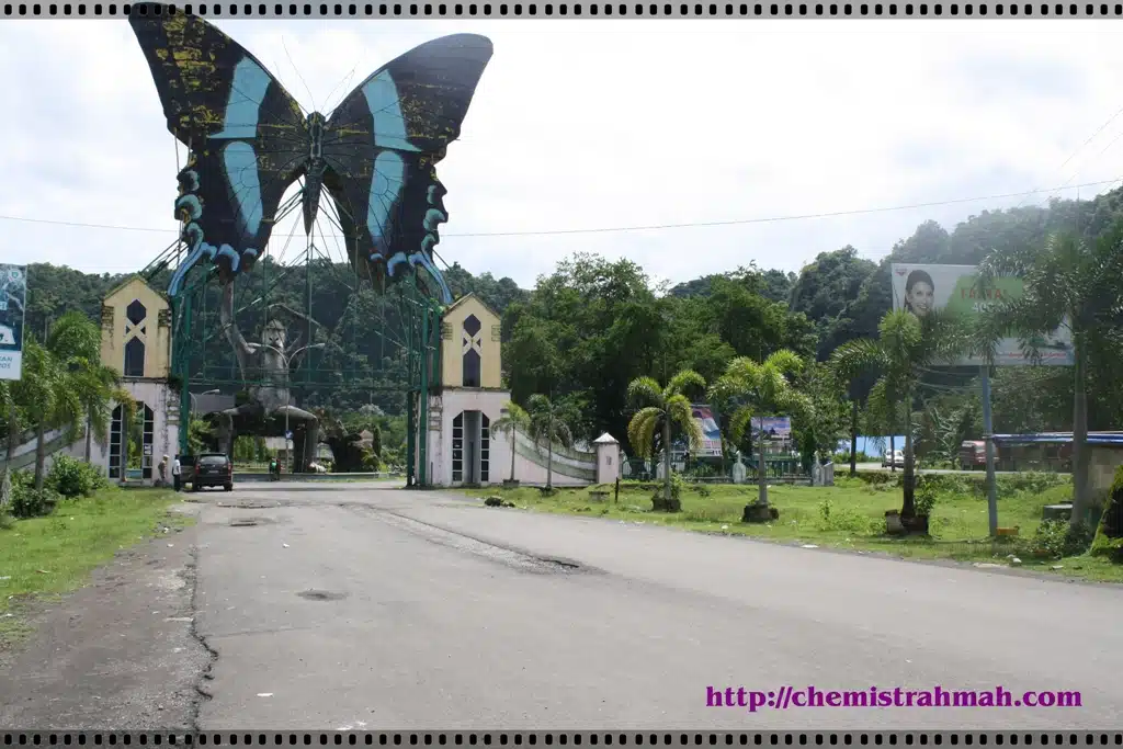 Bantimurung Objek Wisata Terbaik di Sulawesi Selatan