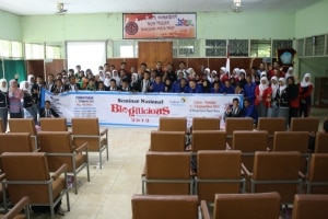 Blogger Wajo Seminar dan Workshop Blog Pelajar Plus Deklarasi Komunitas Blogger Wajo 2