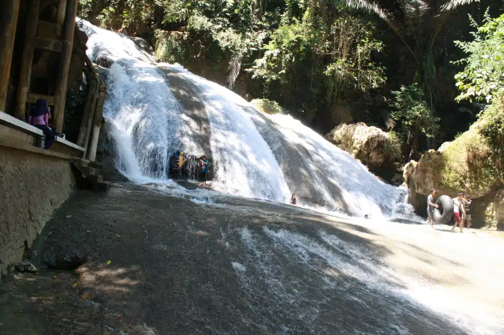 Ayo Ke Bantimurung Surga Kupu-Kupu Ayo Ke Bantimurung Surga Kupu-Kupu