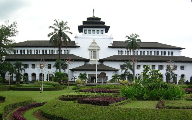 Bandung, Liburan Impianku Kelak