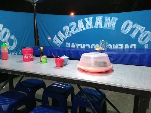 Mencicipi Coto Makassar Daeng Mochtar di Surabaya 2 Warung Coto Daeng Mochtar