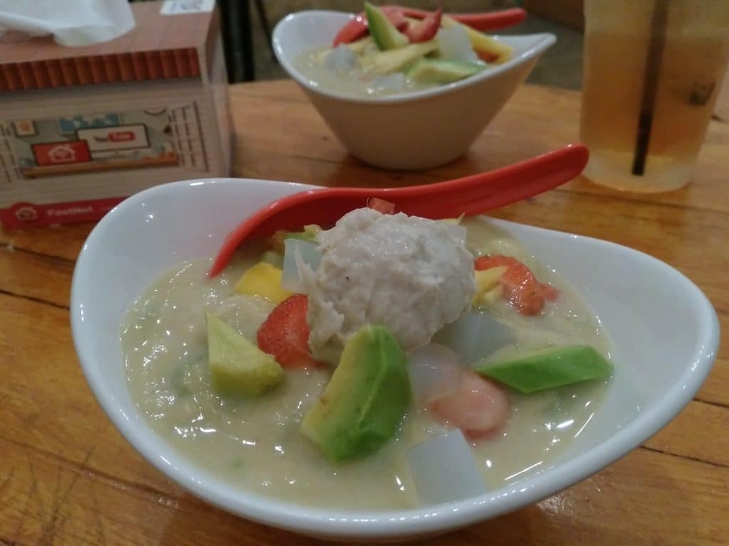 Tempat Nongkrong Murah Meriah di Surabaya yang Bisa Jadi Pilihan 9