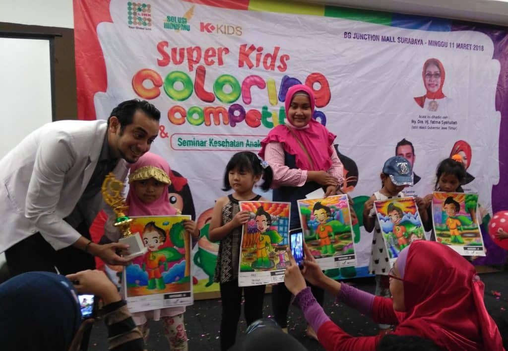 K-Link Gelar Coloring Competition Super Kids dan Seminar Kesehatan Anak di Surabaya 12 K-Link Gelar Coloring Competition Super Kids dan Seminar Kesehatan Anak di Surabaya 12