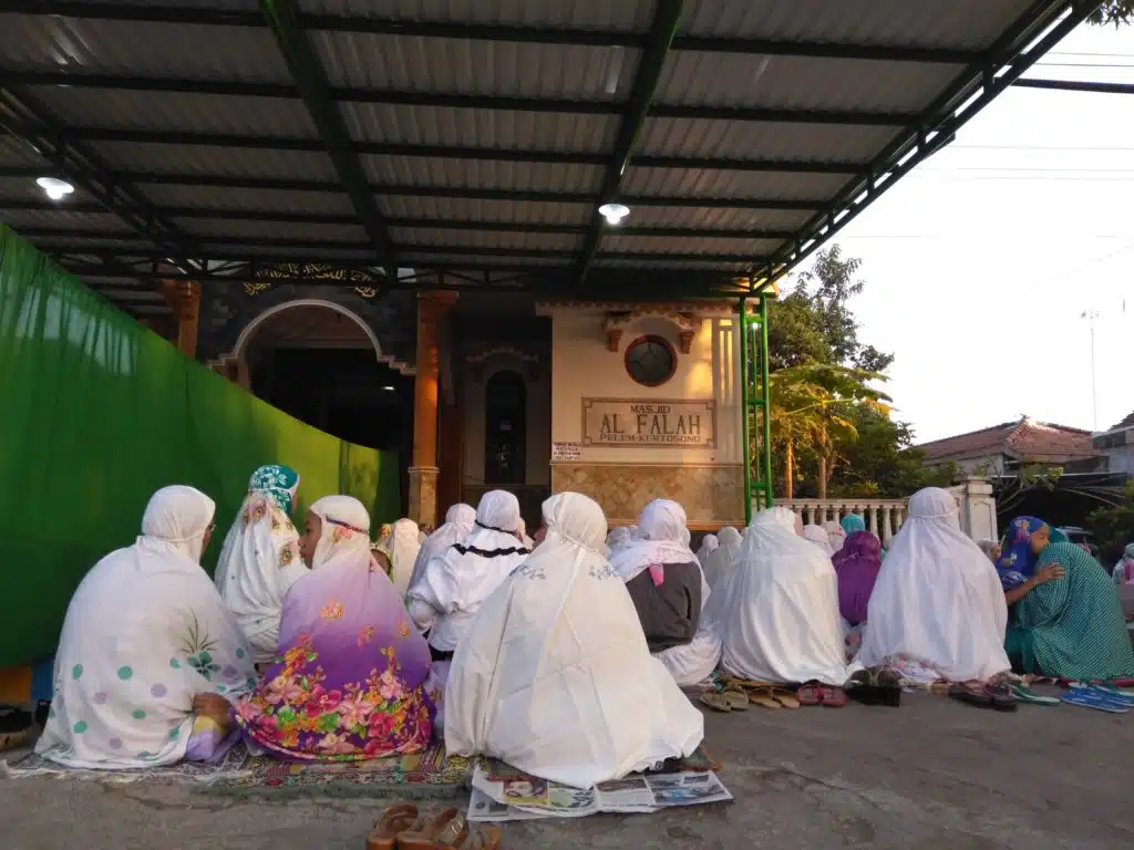 Cerita Lebaran di Kampung Halaman Suami (Kertosono) 2 Cerita Lebaran di Kampung Halaman Suami (Kertosono) 2