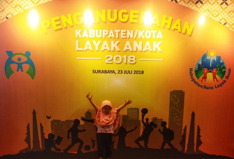 Penuhi Hak Anak dalam Keluarga untuk Wujudkan Indonesia Layak Anak (IDOLA) 2030 4 Penuhi Hak Anak dalam Keluarga untuk Wujudkan Indonesia Layak Anak (IDOLA) 2030 4