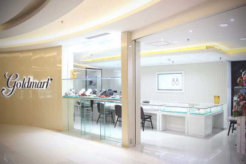 Goldmart TP Surabaya Surga Koleksi Perhiasan Wanita 2