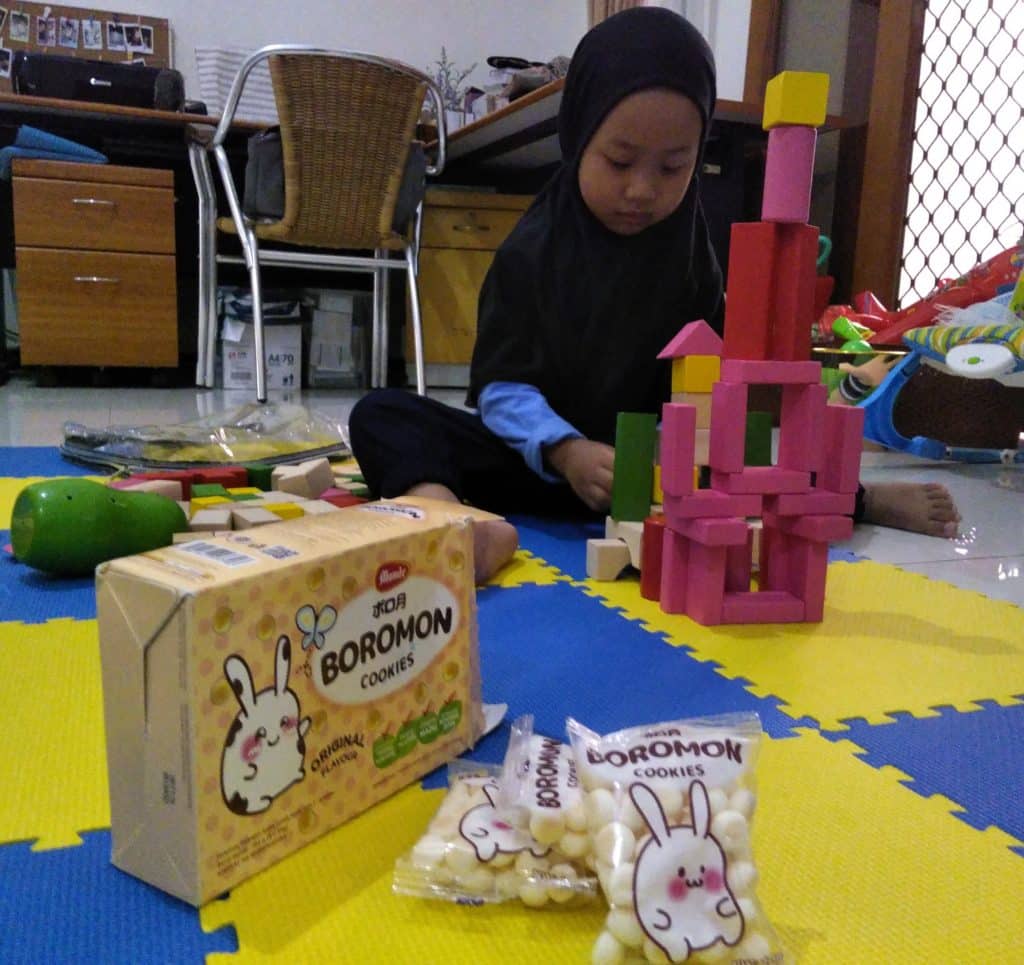 Ciptakan Momen Berharga dalam Melatih Motorik Si Kecil 4 Ciptakan Momen Berharga dalam Melatih Motorik Si Kecil 4