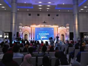 ISEF SHARI’A FAIR 2018: Tolok Ukur Perkembangan Rantai Halal Sistem Ekonomi dan Keuangan Syariah 15 ISEF SHARI’A FAIR 2018: Tolok Ukur Perkembangan Rantai Halal Sistem Ekonomi dan Keuangan Syariah 15