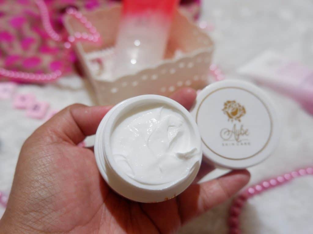 5 Tips Memilih Serum Pemutih Badan yang Aman dan Nyaman 6 tips-memilih-serum-pemutih-badan-yang-aman-dan-nyaman