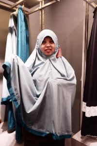 Mukena Siti Khadijah Kini Hadir di Surabaya 8 mukena siti khadijah