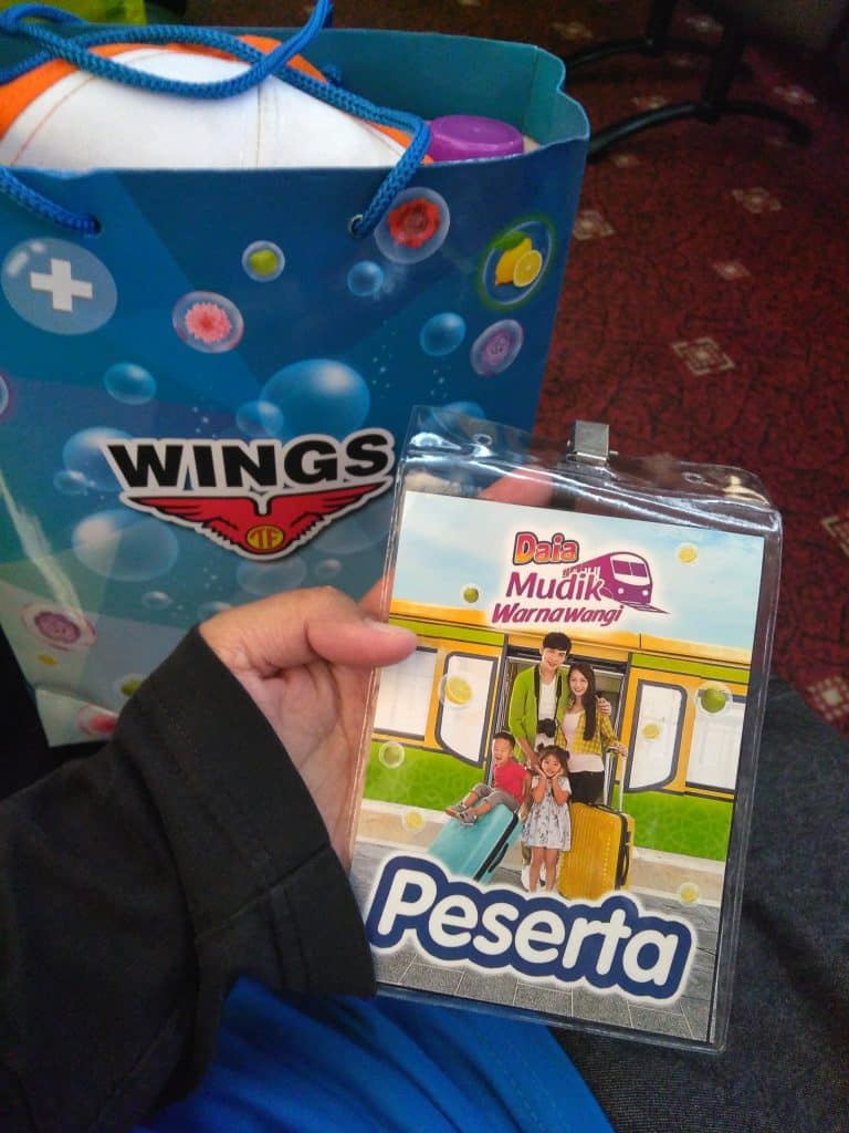 Ikut Mudik Warna Wangi DAIA dengan Kereta Api Bangunkarta Priority 3 mudik warna wangi daia