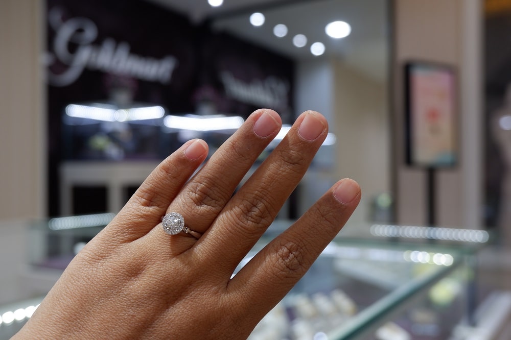 cincin goldmart dare to be you