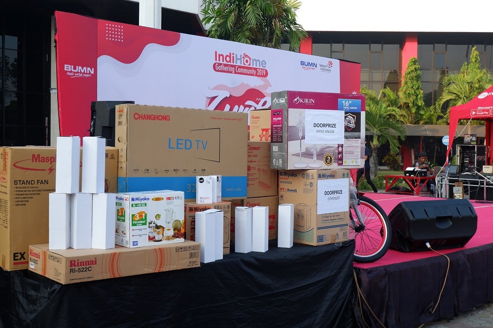 Beri Apresiasi Pelanggan, IndiHome Gathering Community 2019 Gelar Zumba Party 4
