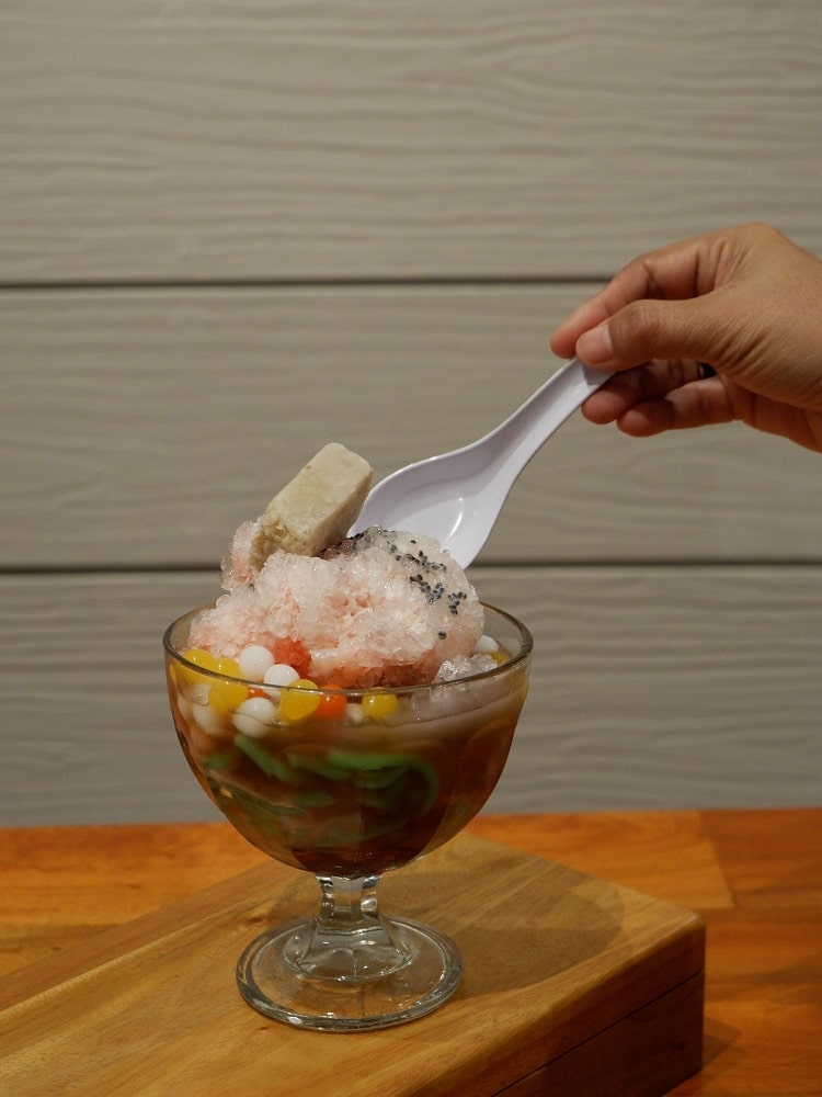 [Review Kuliner – Surabaya] Warung Pak Umar Buka Cabang di Loop Graha Family 6