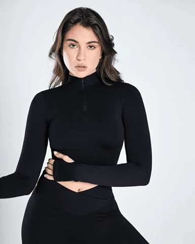 The Workout Clothes You'll Want to Wear – Cosmolle 2 Seamless Half Zip Long Sleeve Top