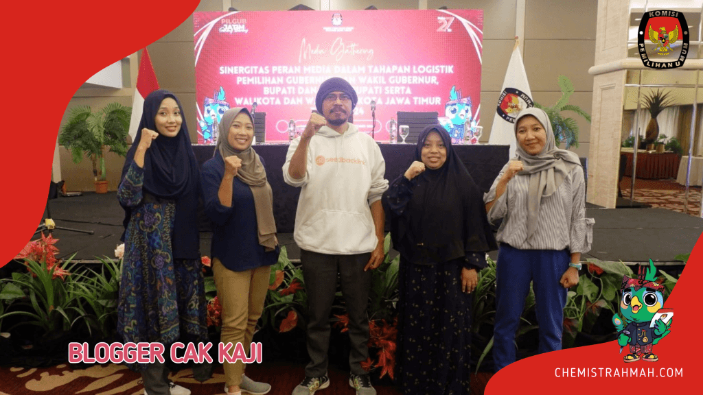 KPU Jatim Pastikan Distribusi Logistik Pilgub dan Pilkada Jatim 2024 Selesai Tepat Waktu 2 Blogger Jawa Timut bersama KPU Jatim