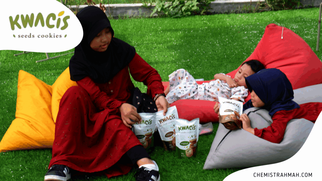 Dari Biji Kecil KWACIS Hadir Jadi Camilan Sehat