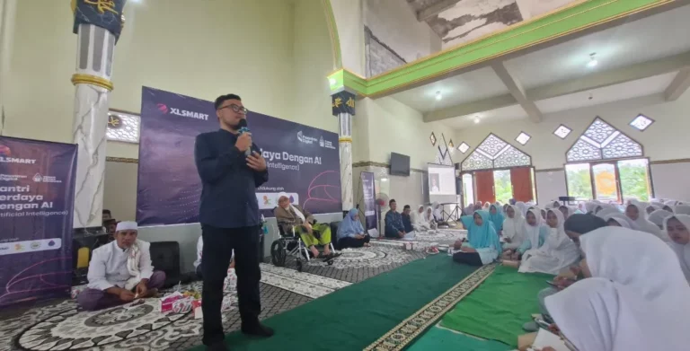 Menguatkan Ekosistem Pendidikan Pesantren XLSMART Hadirkan Literasi Digital dan AI di Lombok
